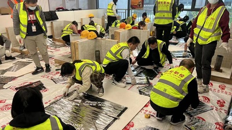 企业内训定制与标准课程：如何选择更适合您的培训方案**